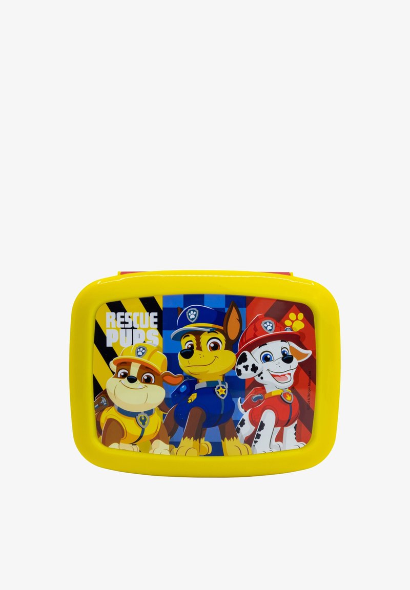 Fiambrera amarilla con perros de dibujos animados en la tapa y el texto "PERRITOS DE RESCATE". El diseño incluye patrones en azul, rojo y negro. Plástico duradero.