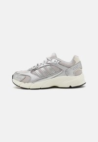 CRAZYCHAOS 2000 - Sneakers basse - grey one/silver metallic/off white