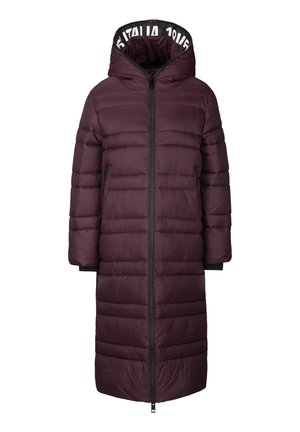 Wintermantel - cherry lacquer