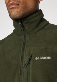 Columbia FAST TREK™ FULL ZIP - Fliisjakk - greenscape