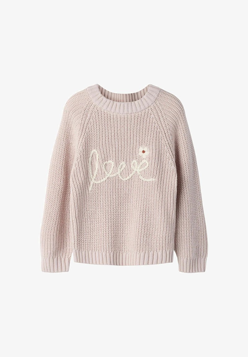 Pull tricoté rose clair à manches longues avec le mot brodé en crème "free" et un petit détail fleur à l'avant.