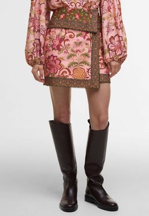 Barbour BARBOUR FARM RIO THAIS MINI SKIRT - Miniseelik - rose