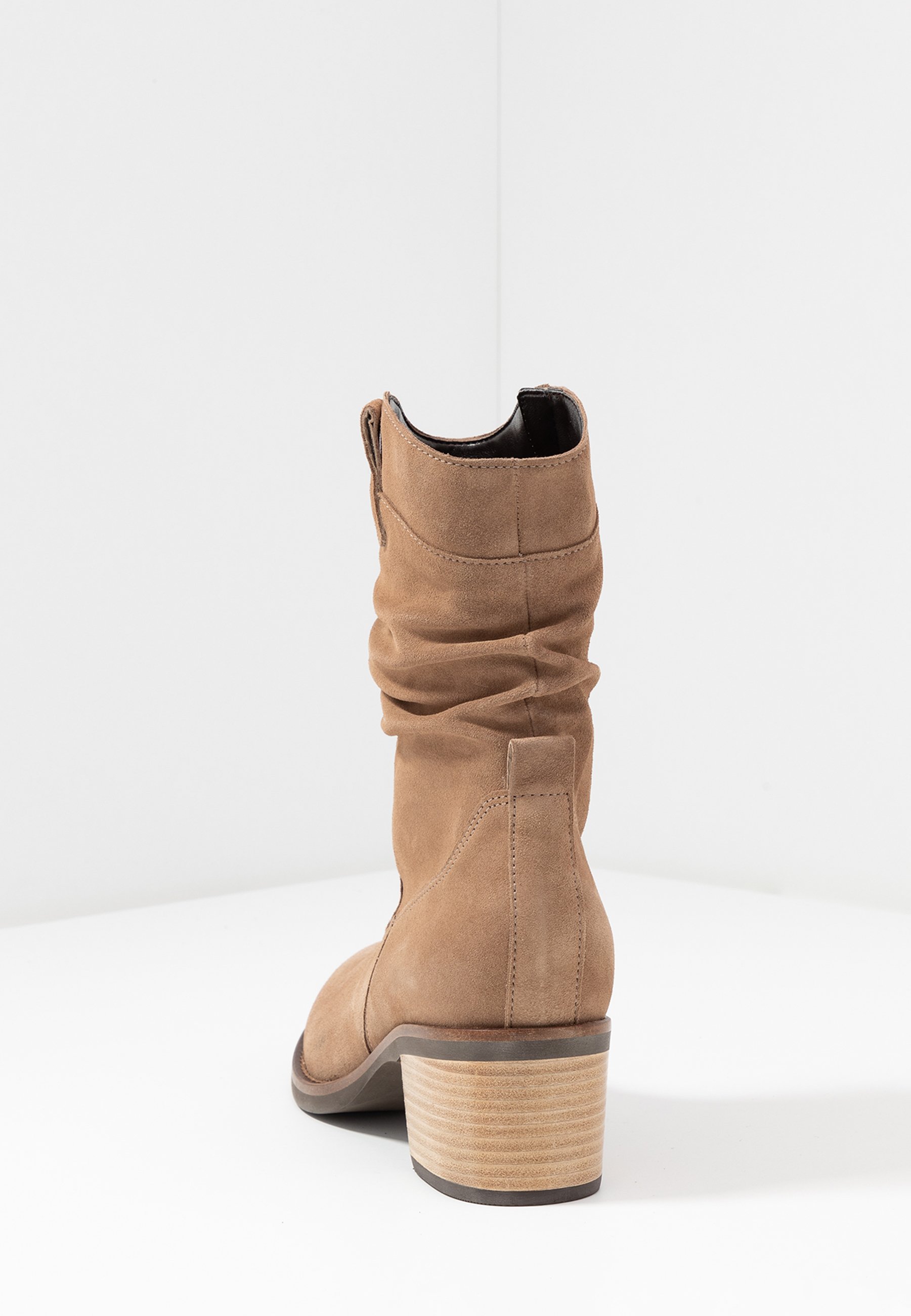 Gabor 56.692.43 dames laars western cognac G | Schutrups Schoenen Exloo