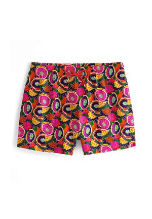 Kolorowe szorty kąpielowe z żywym wzorem owoców i liści, z elastycznym paskiem w talii i kontrastowym pomarańczowym sznurkiem.