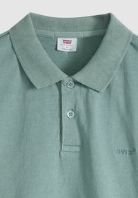 No seleccionado, stones throw mineral greens