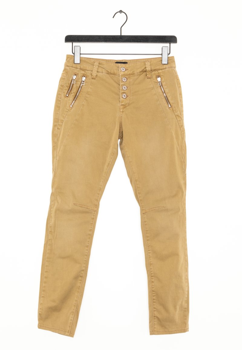 Pantalon skinny kaki avec une texture lisse, comportant cinq boutons, deux poches avant zippées et des détails cousus au niveau des genoux.