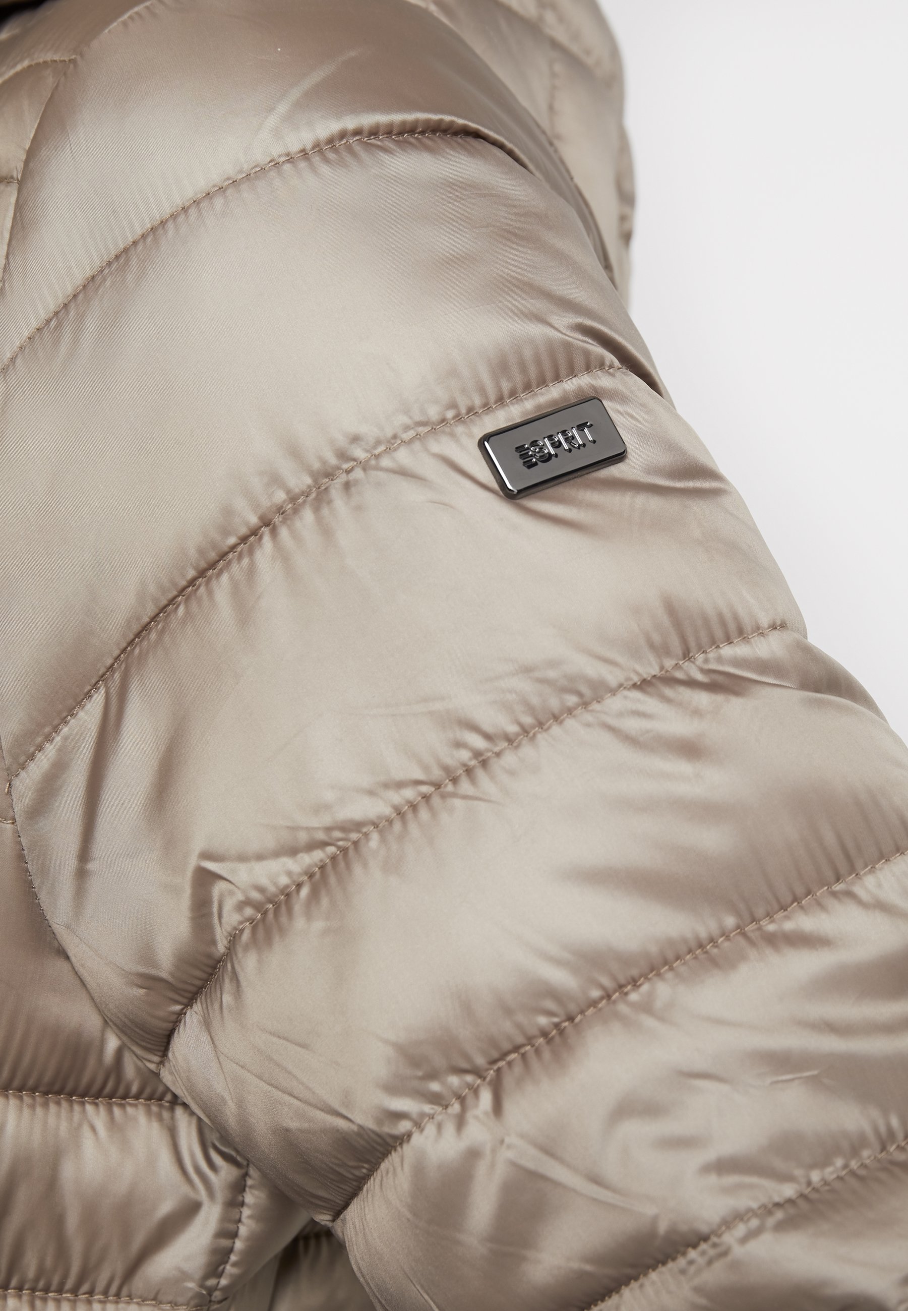 Esprit Lett jakke taupegråbrun Zalando.no Esprit Lett jakke taupegråbrun Zalando.no