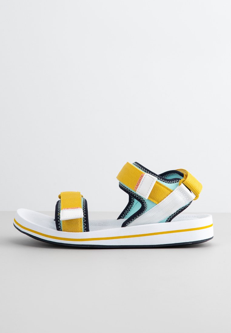 Lacoste Sandalen geel