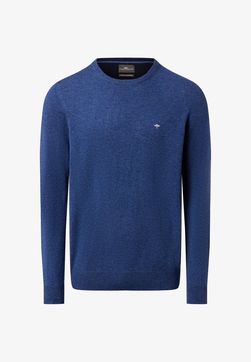 Heren langemouwen trui met ronde hals in gestructureerd blauw merino kasjmier met een klein geborduurd bomenlogo op de borst.