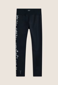 Leggings neri con una vita alta. Presentano una stampa leopardata argento lungo il lato sinistro e un piccolo design a freccia alla caviglia.