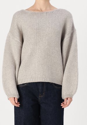 Sweter