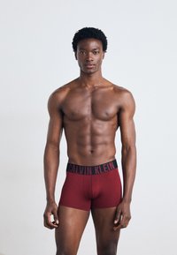 Calvin Klein Underwear TRUNK INTENSE POWER 3 PACK - Boxerbriefs - black/syrah/sand brown
