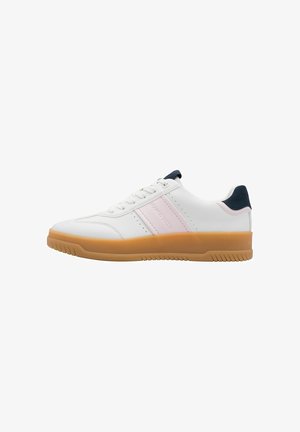 White sneaker with pink and navy accents, textured rubber sole, smooth leather upper, round toe, and lace-up closure.