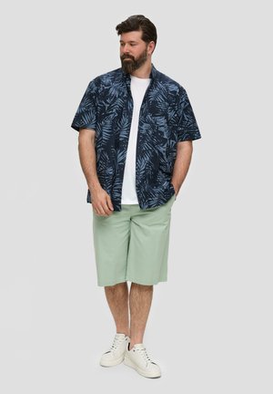 GANT Regular Fit Poplin Shirt in White