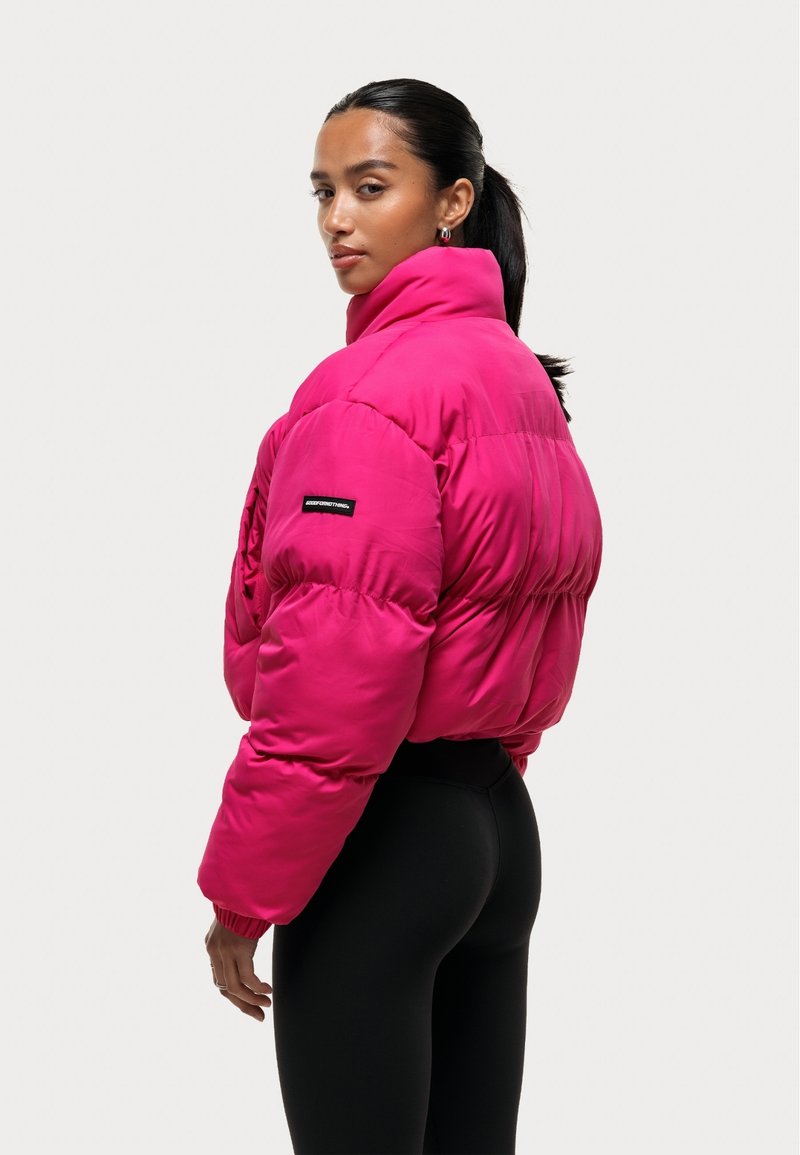 good for nothing climate jacket pink