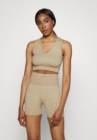 Björn Borg SEAMLESS LIGHT CROP - Top - off-white