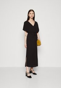 Vero Moda MENNY 7/8 KAFTAN - Vestido informal - black
