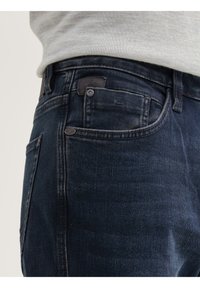 Thumbnail Image 5