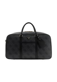 Sac polochon noir à motif avec une texture lisse, des ferrures dorées, deux poignées supérieures et une étiquette de bagage ; accent du logo en évidence.