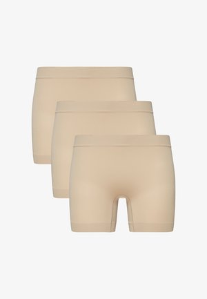 Beżowe, gładkie szorty bezszwowe z elastycznym pasem, długości do połowy uda, o gładkiej fakturze. Zestaw trzech identycznych par. Bez wzorów ani logo.
