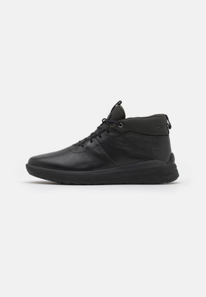 Sneakers hoog - black