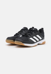 adidas Performance Obuwie do siatkówki
