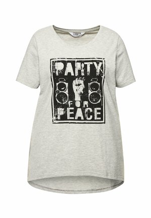 Grauer Baumwoll-T-Shirt mit einem schwarzen Grafikdesign, das den Text "PARTY for PEACE" und eine erhobene Faust zwischen zwei Lautsprechern zeigt. Rundhalsausschnitt, kurze Ärmel.
