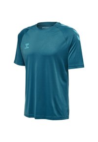 Kortärmad idrottströja i teal, tillverkad av ett slätt, lätt material. Har kontrasterande accenter på axlarna och en logotyp på bröstet.