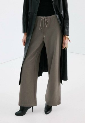 Pantalones deportivos - grey