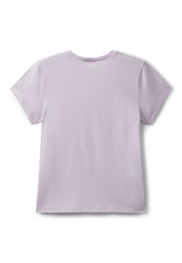 Camiseta de manga corta en color lila, hecha de un tejido suave. Cuello redondo, diseño sencillo y textura lisa sin elementos gráficos.