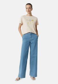 comma - T-shirt z nadrukiem