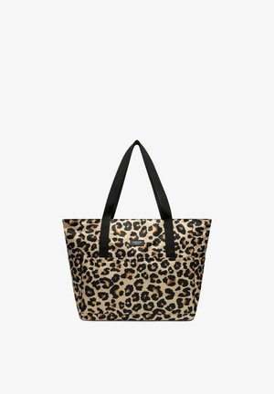 Leopardenmuster Tote-Bag mit zwei schwarzen Griffen und einer Fronttasche, gebrandet mit einem kleinen rechteckigen "Larkson"-Etikett.