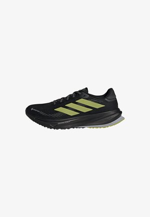 SUPERNOVA RISE GTX - Zapatillas running asfalto - core black preloved lime
