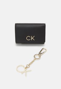 Calvin Klein RELOCK TRIFOLD KEY FOB SET - Portfel
