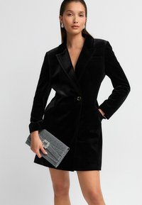 Next TUX - REGULAR FIT - Denné šaty - black