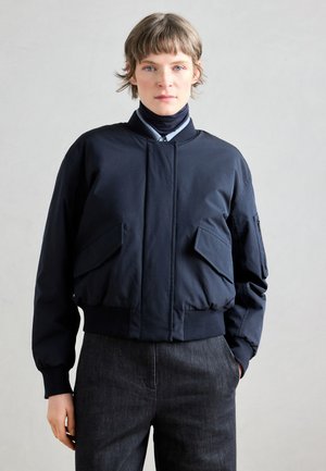 FLAP POCKETS - Bombera - deep night blue