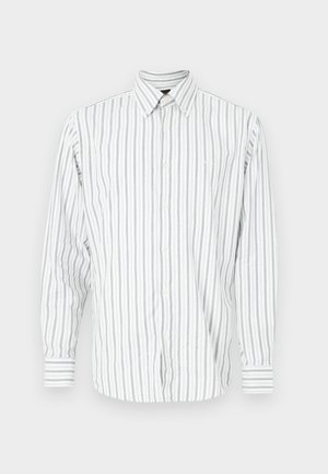 Meeste pikkade varrukatega nööbitav särk valges, helesiniste ja hallide vertikaalsete triipudega, klassikalise krae ja ühe rinnataskuga.