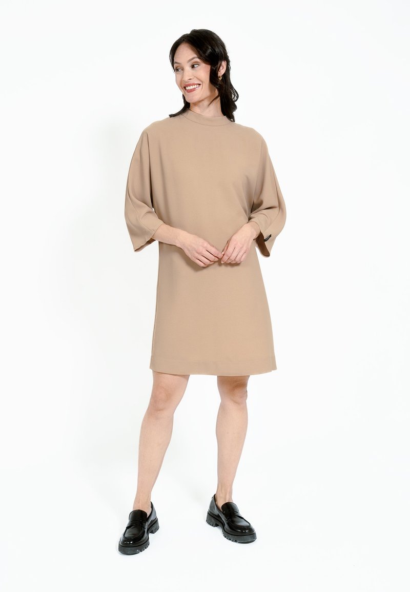 Jascha Stockholm VOX - Päevakleit - taupe