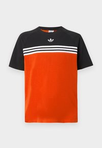 Unausgewählt, better scarlet/black