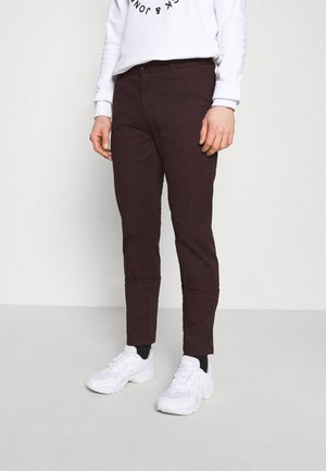 STUART CLASSIC - Chinos - bordeaubergine