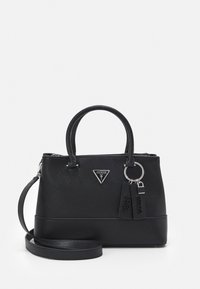 Borsa a tracolla nera in materiale sintetico con finitura testurizzata, dotata di manici doppi, una tracolla removibile e accessori in argento, e caratterizzata da una placca logo e un charm.