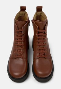 Camper MILAH - Stivaletti con plateau - mittelrot