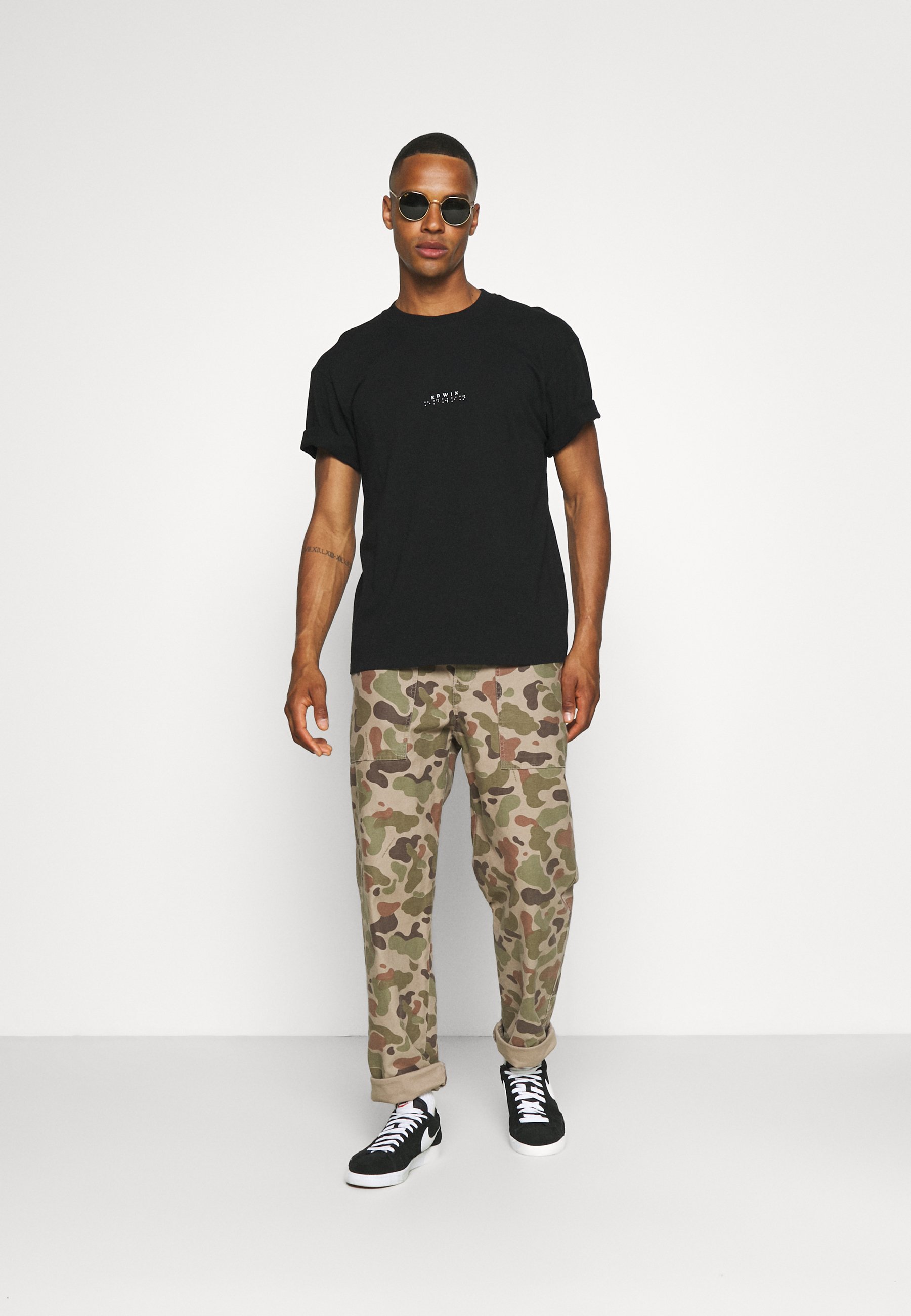 Women NAZO CHEST UNISEX - Basic T-shirt Women NAZO CHEST UNISEX - Basic T-shirt