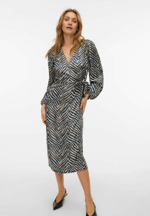 VMVINA - Freizeitkleid - black