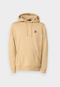BADGE HOODIE - Sweatshirt - relic tan
