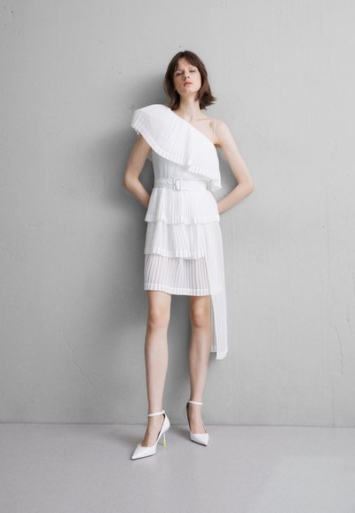 KOCHÉ DRESS - Robe de soirée - white