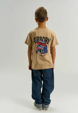The New, TNVESTER S_S TEE - Camiseta estampada - humus