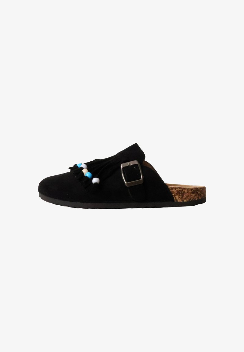 Mule noire à enfiler avec semelle en liège, boucle argentée, franges et perles bleues et blanches sur le dessus.