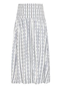 Jupe midi blanche avec des rayures florales bleues verticales et une large ceinture froncée.