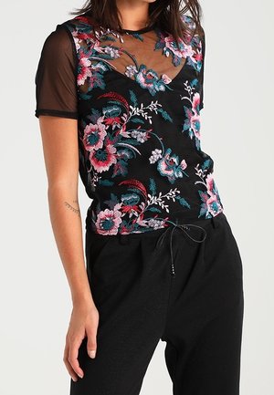 New Look Petite, T-shirt imprimé - black